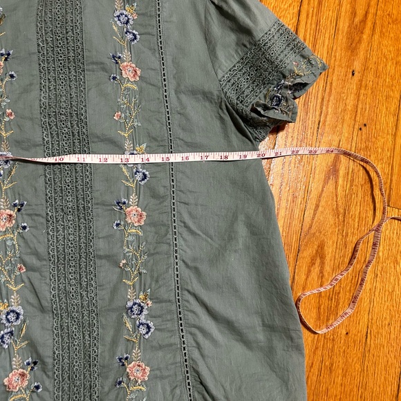 Bohme Top Womens Medium Green Floral Embroidered Short Sleeve Boho Cottagecore - Picture 5 of 9